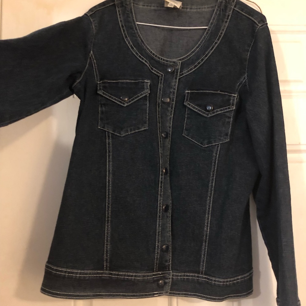 Diane Gilman- top quality Jean jacket- Size M-